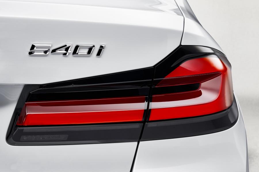 Детали экстерьера BMW 540i Luxury Line (G30) 2020 года  (WW) (фото 19 из 29)